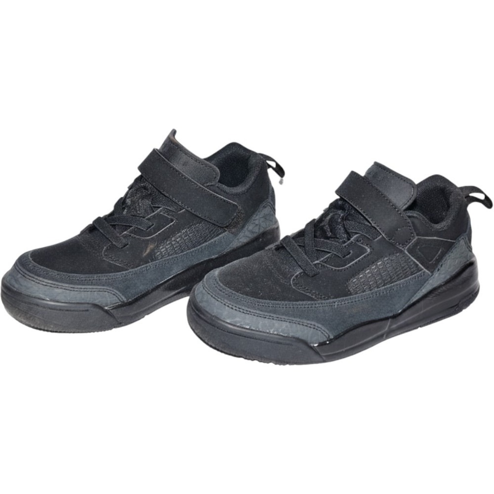 Boys Nike Jordan Spizike FQ3951-001 Sz 2.5 Y Black Worn once